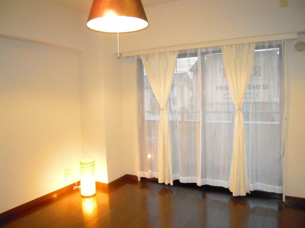 Other room space. Western style room ・ Balcony direction