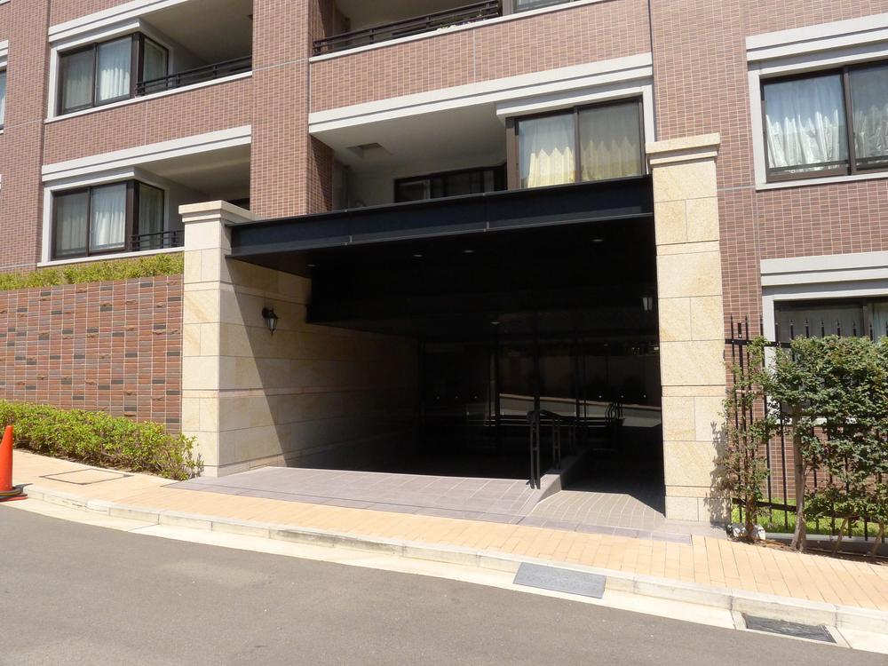 Local appearance photo. Local (September 2013) Shooting