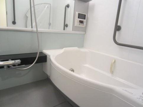 Bathroom. Weekday of your tour is also available ☆ Please feel free to contact us please visit on the day