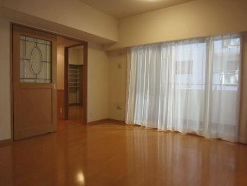 Living. Weekday of your tour is also available ☆ Please feel free to contact us please visit on the day