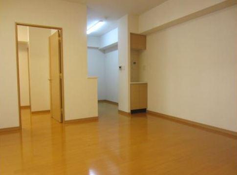 Living. Weekday of your tour is also available ☆ Please feel free to contact us please visit on the day