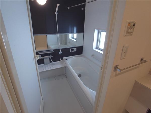 Bathroom. Bathroom 2013 / 12 shooting