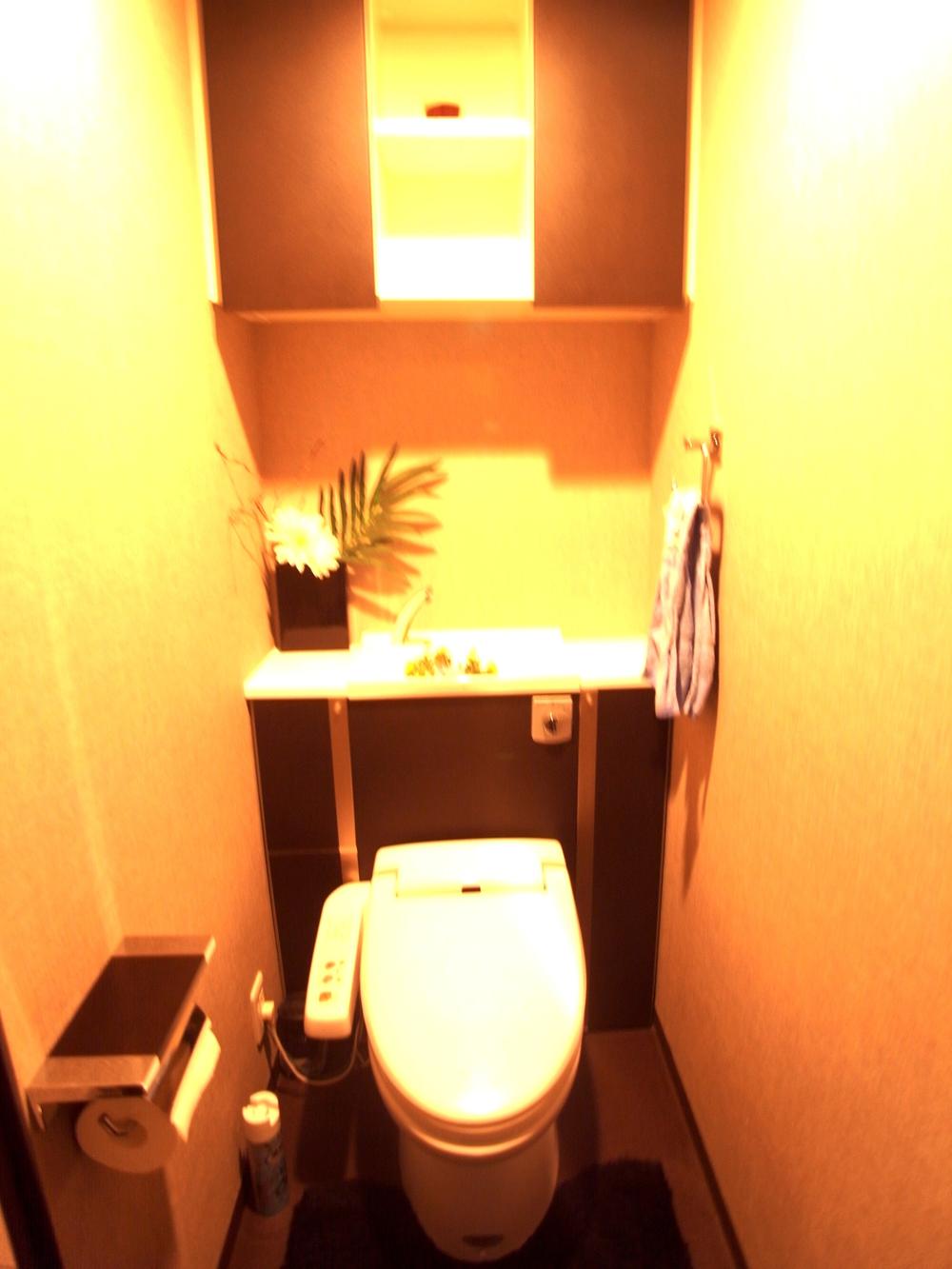 Toilet. Toilet (October 2013) Shooting  ※ Furniture and furnishings are not included in the sale price.