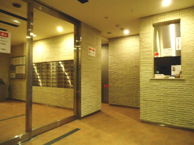 Entrance. Entrance hall