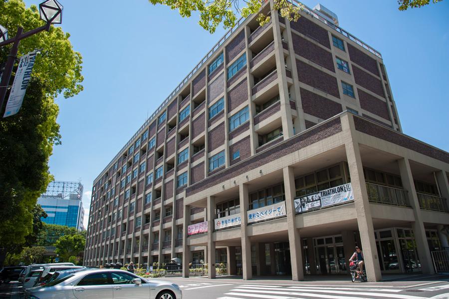 Government office. 5 minutes 350m Kannai Station walk to Yokohama city hall