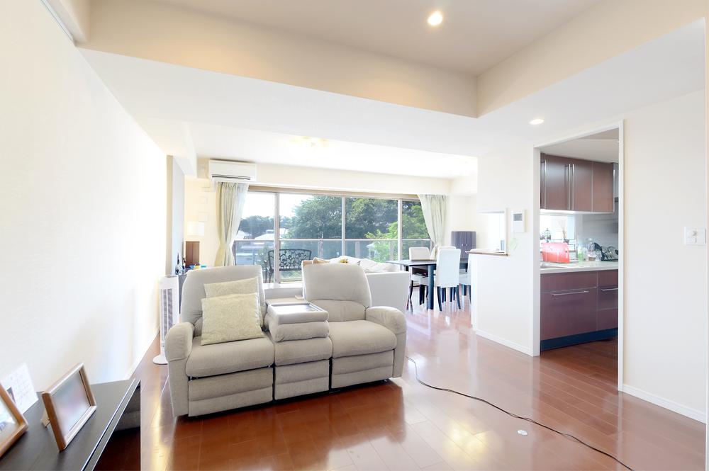 Living. Overlooking the balcony side from LD