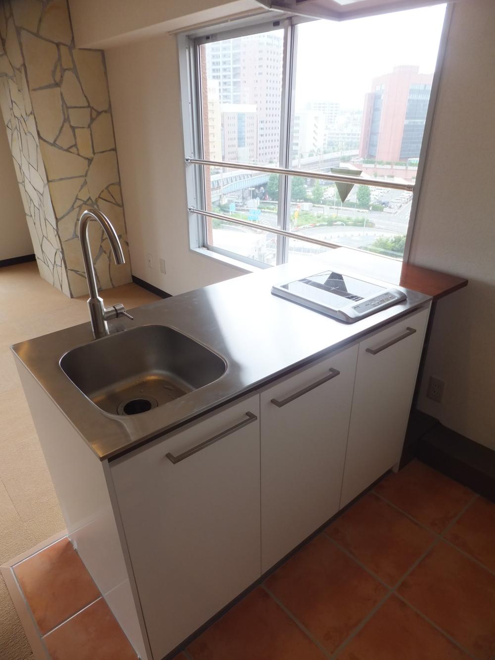 Kitchen. The kitchen is new has been replaced (2013 July)