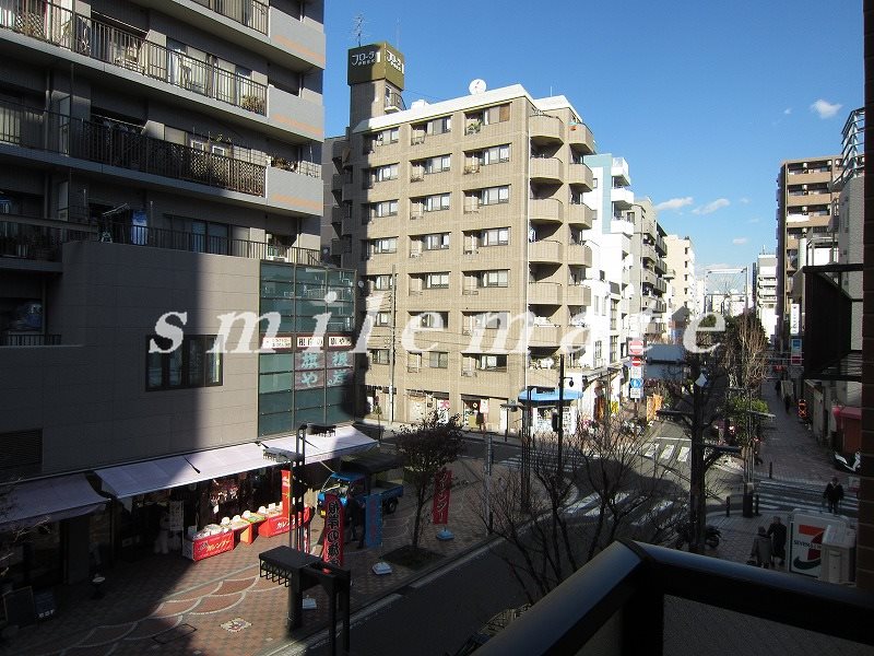 View. Shopping district of Isezakicho you foresee from balcony ☆ 