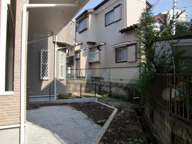 Garden. Local (August 2013) Shooting