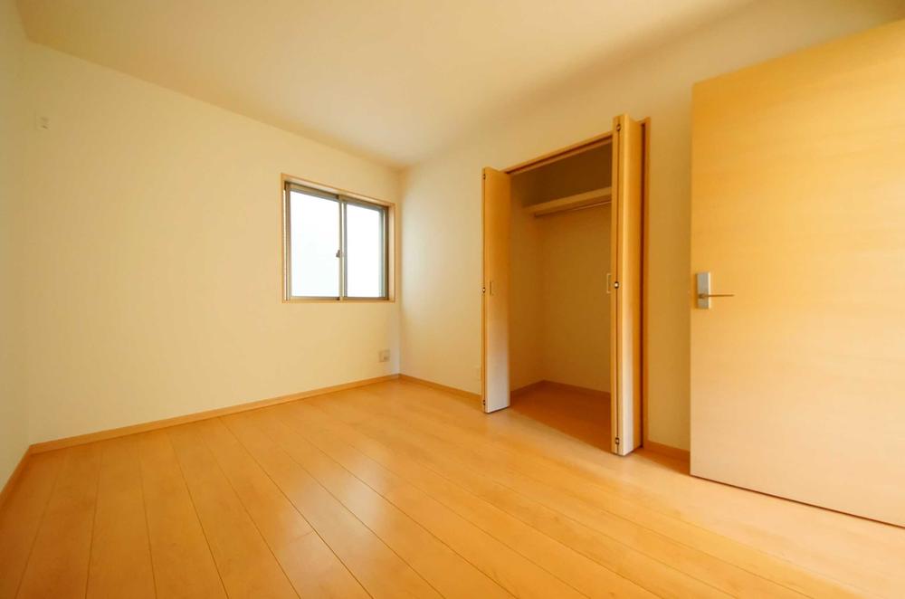 Non-living room. Indoor (11 May 2013) Shooting, Closet 6 Pledge that can be used as a living room There is one more room on the first floor.