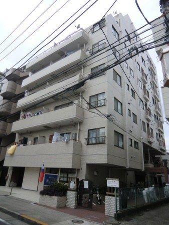 Local appearance photo. This appearance.