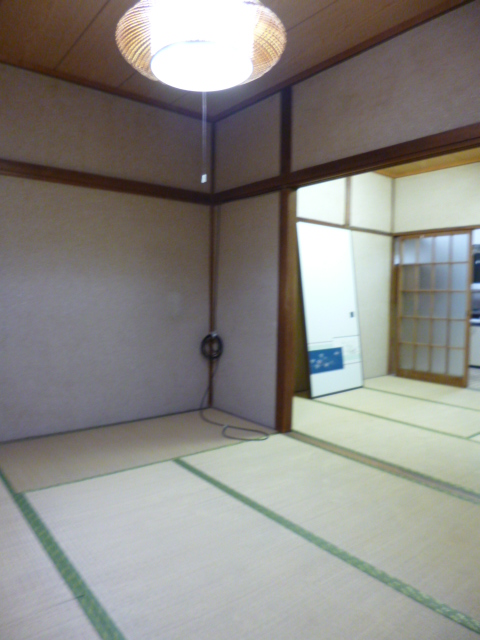 Living and room. Recently, less tatami room ・  ・  ・ It may be in the body I rush. .
