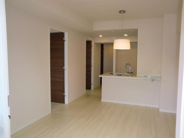 Living. Room (August 2012) shooting