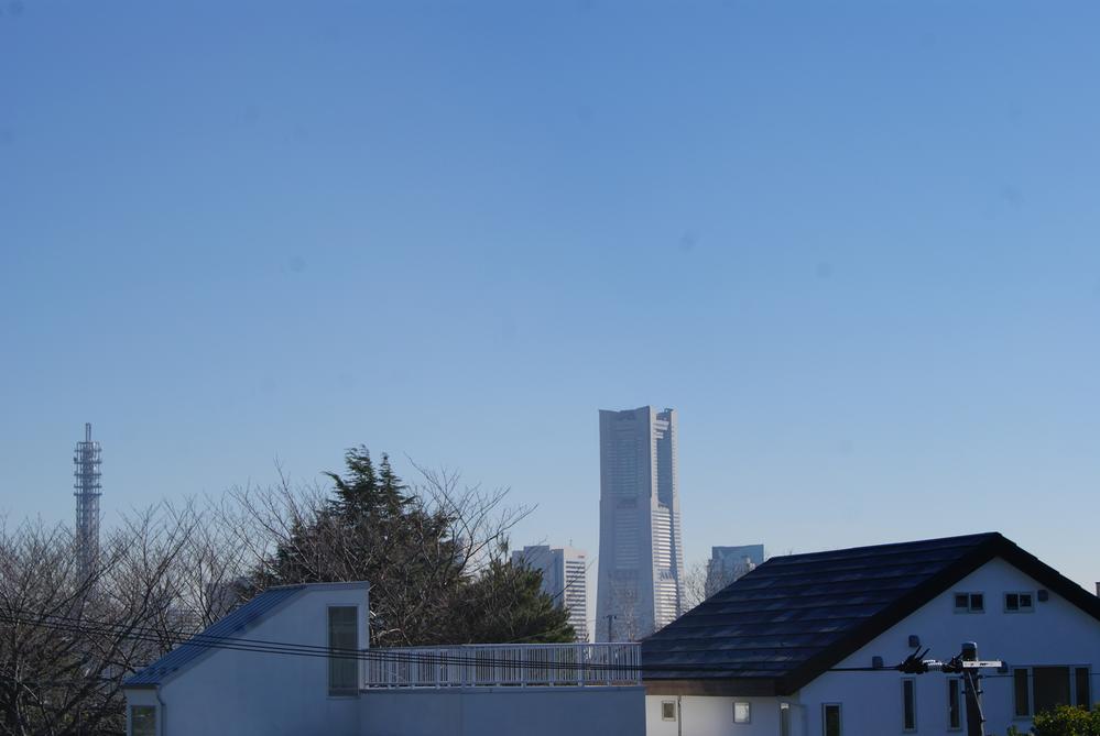 View photos from the dwelling unit. We will see Landmark! (View from local)