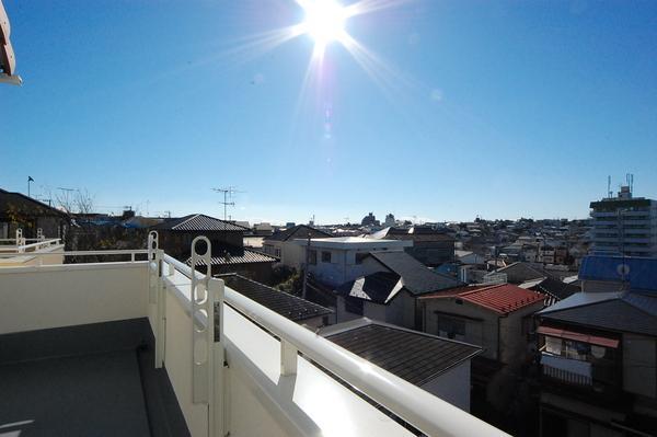 View photos from the dwelling unit. View from local