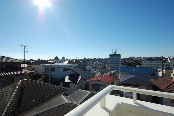 View photos from the dwelling unit. View from local