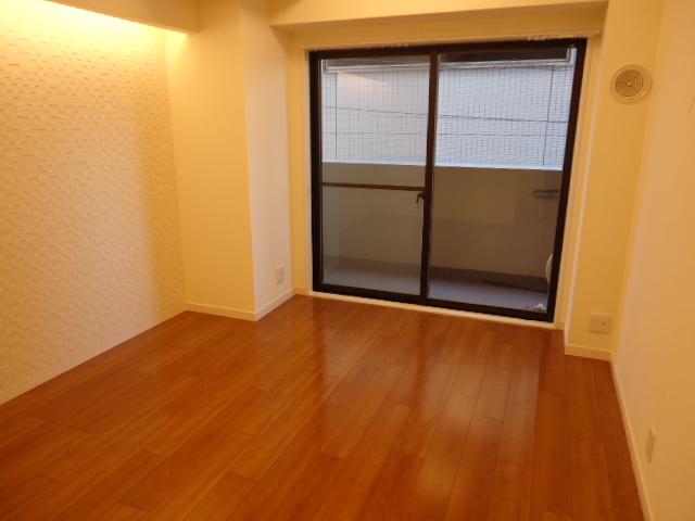 Living. Indoor (September 2013) Shooting