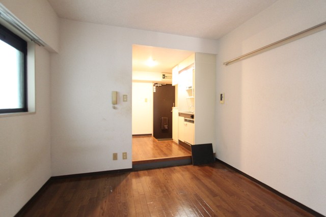 Living and room