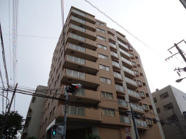 Local appearance photo. Local (11 May 2013) Shooting