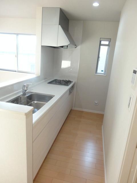 Kitchen. 1 Building kitchen