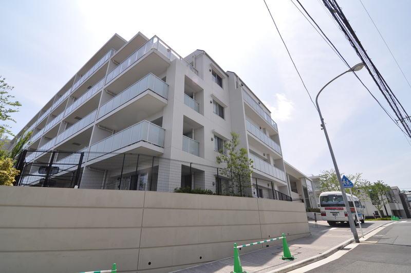 Local appearance photo. Appearance (12 May 2013) Shooting