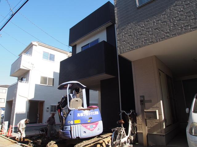 Local appearance photo