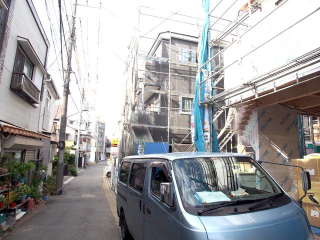 Local photos, including front road