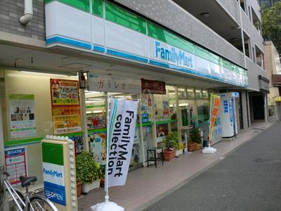 Convenience store. FamilyMart Yokohama Sano Asama-cho store (convenience store) to 240m