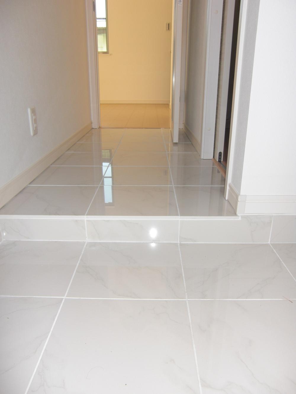 Entrance. Entrance hall will produce a feeling of luxury in marble