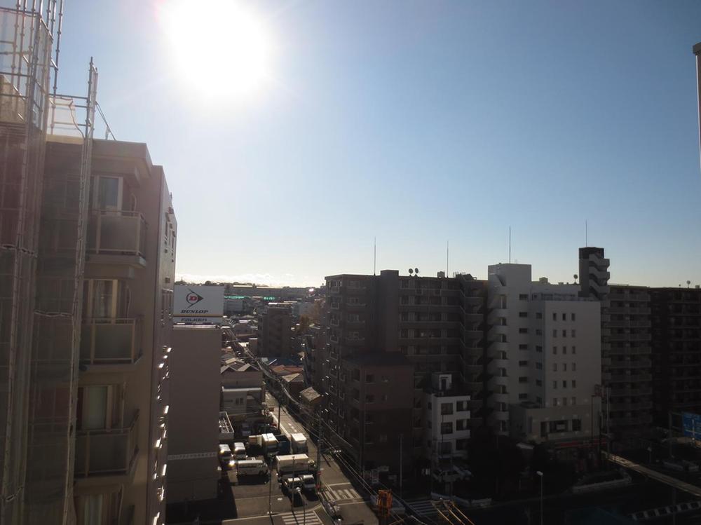 View photos from the dwelling unit. View from the site (December 2013) Shooting