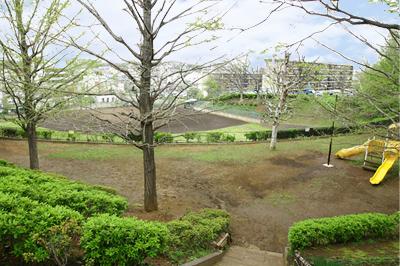 park. Until Utenamachi park 924m