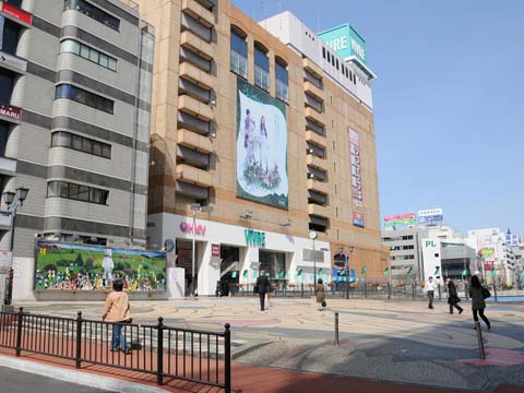 Shopping centre. 507m to Yokohama Vivre (shopping center)