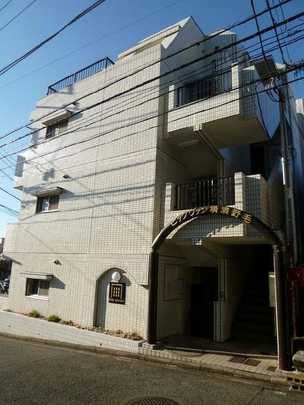 Local appearance photo. Exterior 1 (2013 December shooting)