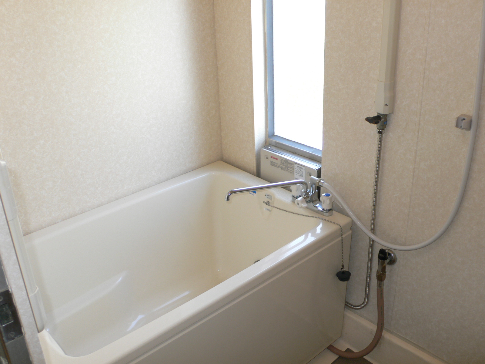 Bath. Photo is the same type ・ It is another dwelling unit.