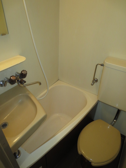 Bath. bus ・ toilet ・ Basin of the 3-point unit
