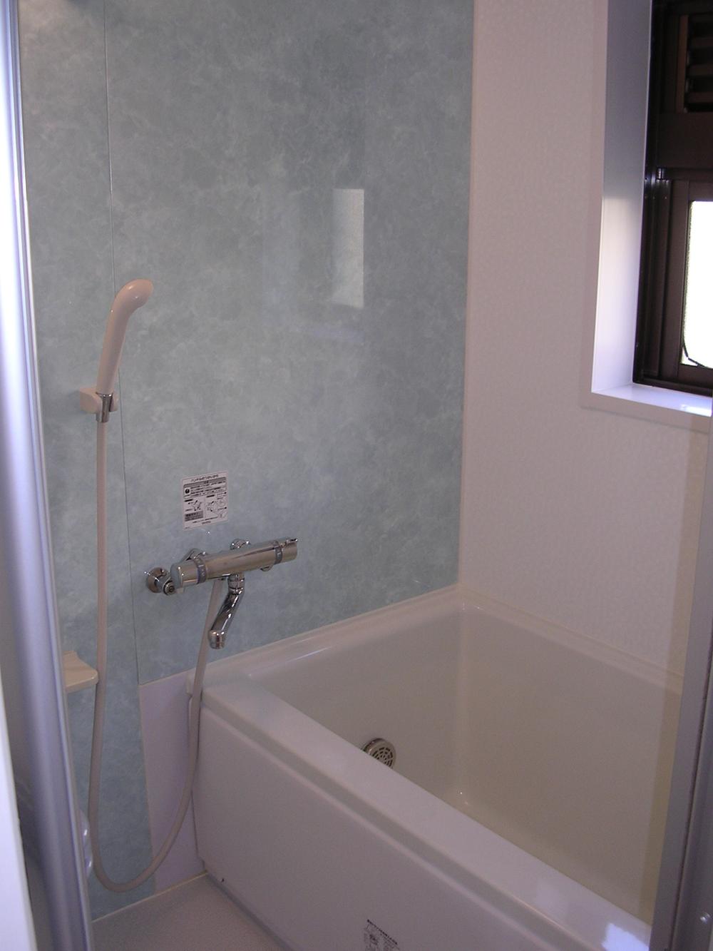 Bathroom. Indoor (11 May 2013) Shooting