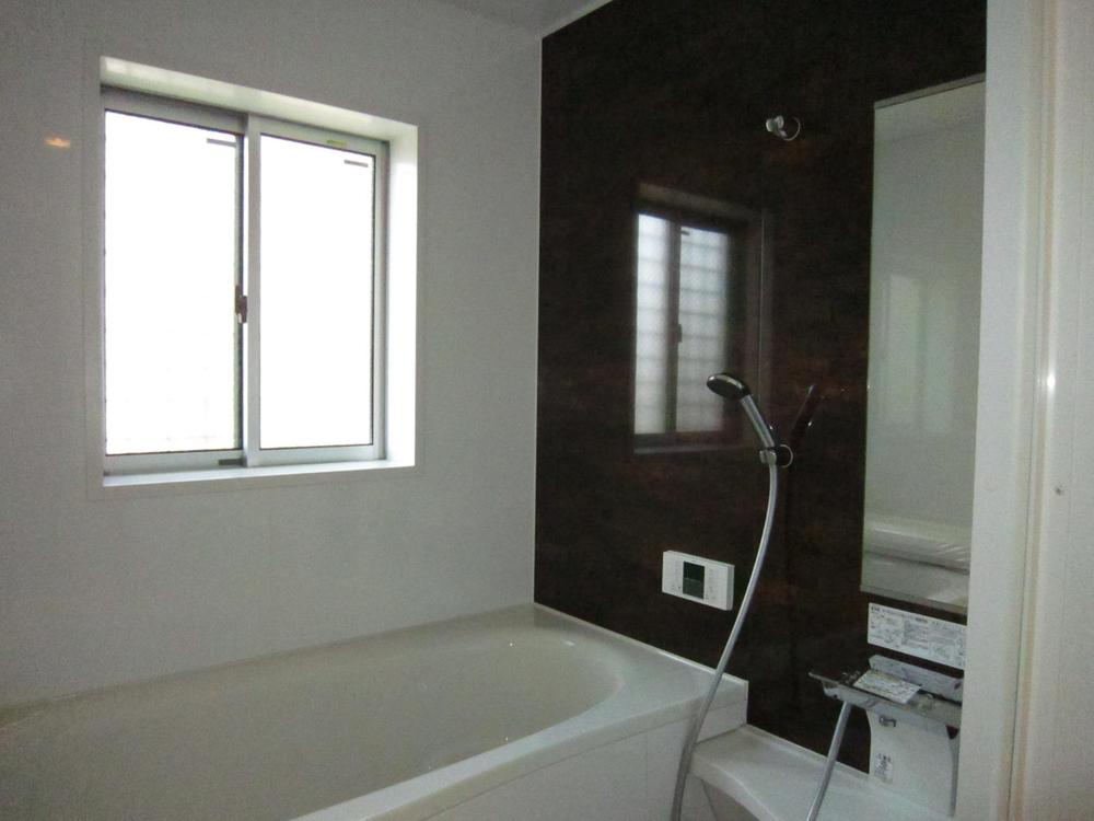 Bathroom. Same specification unit