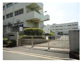 Primary school. 611m until Toyoda Elementary School