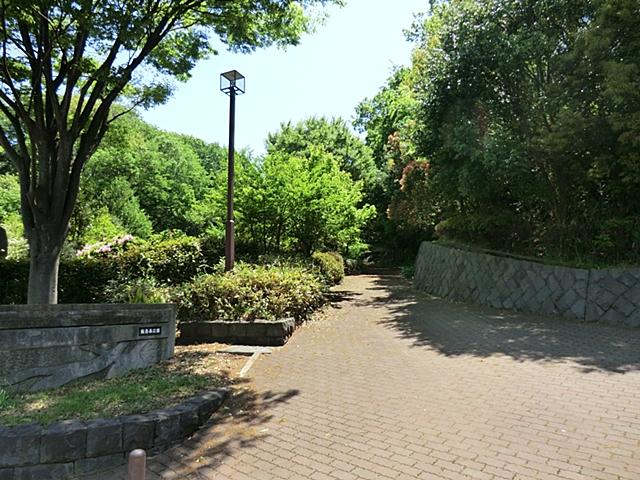 park. 850m to South Park Iijima