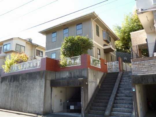 Local appearance photo. Building appearance (1)
