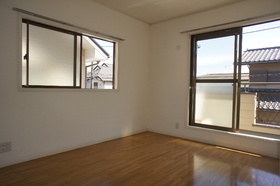 Living and room. Western-style 6 Pledge