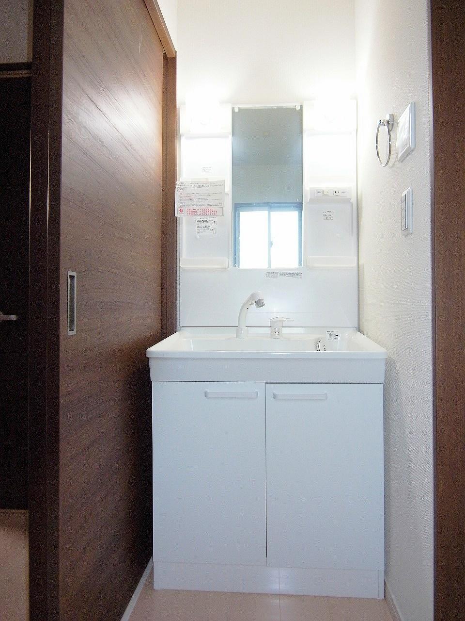 Wash basin, toilet. Bathroom vanity ・ Same specifications