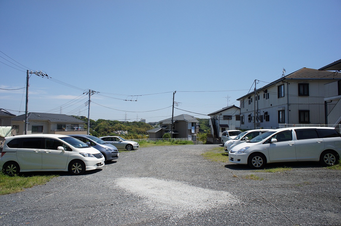 Parking lot. Parking two or more contract Allowed! (Another contract 8,000 yen)