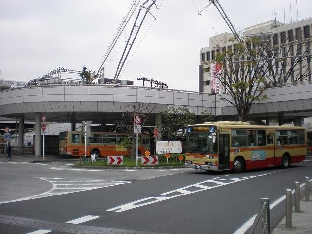 station. 2700m to Totsuka Station