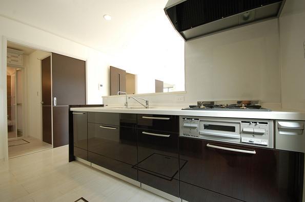 Same specifications photo (kitchen). Example of construction