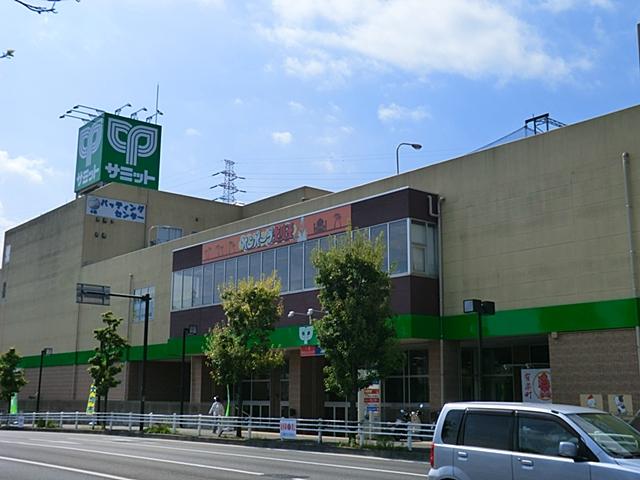 Supermarket. Until the Summit store Shimokurata shop 852m every Tuesday is cash-back services Day (redemption date, ) Every Sat. ・ Sunday all day points five times!