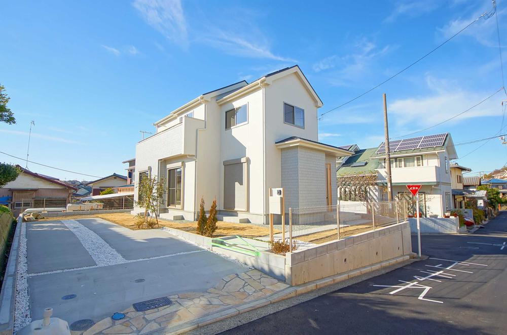 Local appearance photo. Local (12 May 2013) Shooting, New construction is the site about 58 square meters of car spaces 2 cars and garden. Is a corner lot.