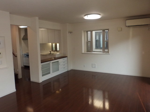 Living and room