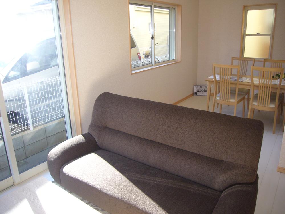 Living. Indoor (12 May 2013) Shooting