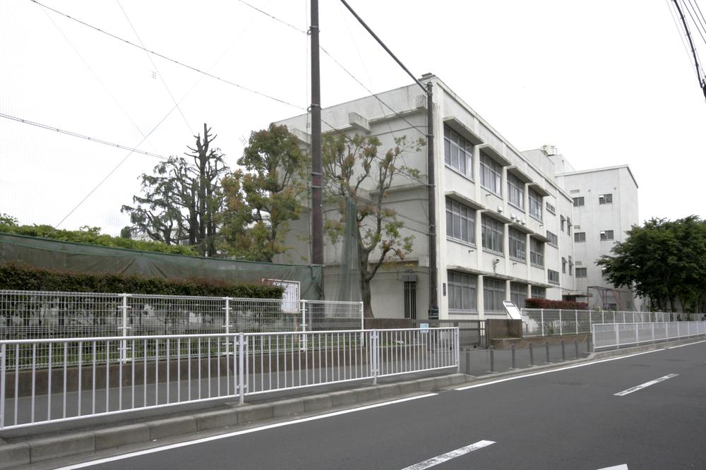 Primary school. Minamiseya 600m up to elementary school